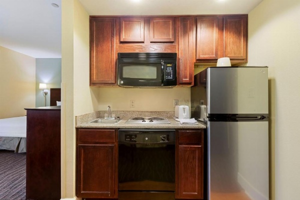 Extended Stay America Premier Suites - Lakeland - I-4 image 10
