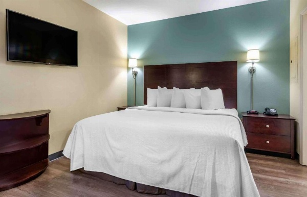Extended Stay America Premier Suites - Lakeland - I-4 image 6